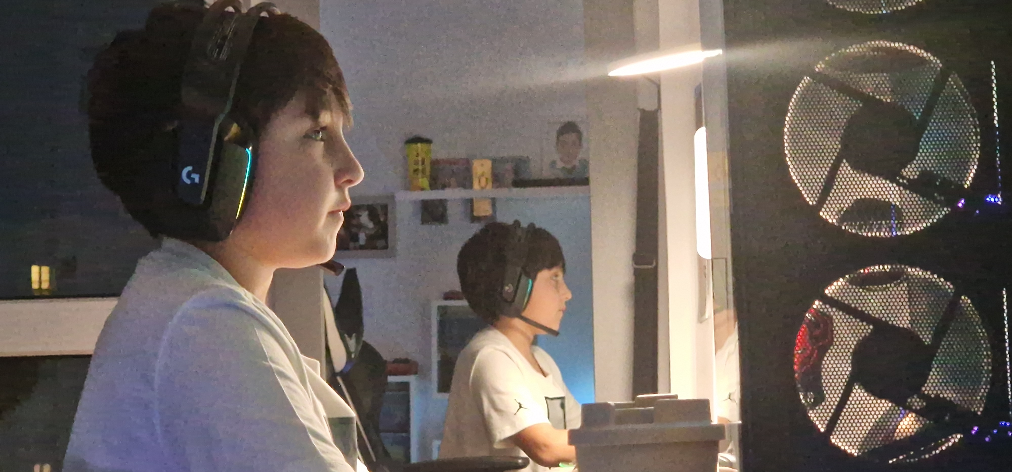 Gaming headset