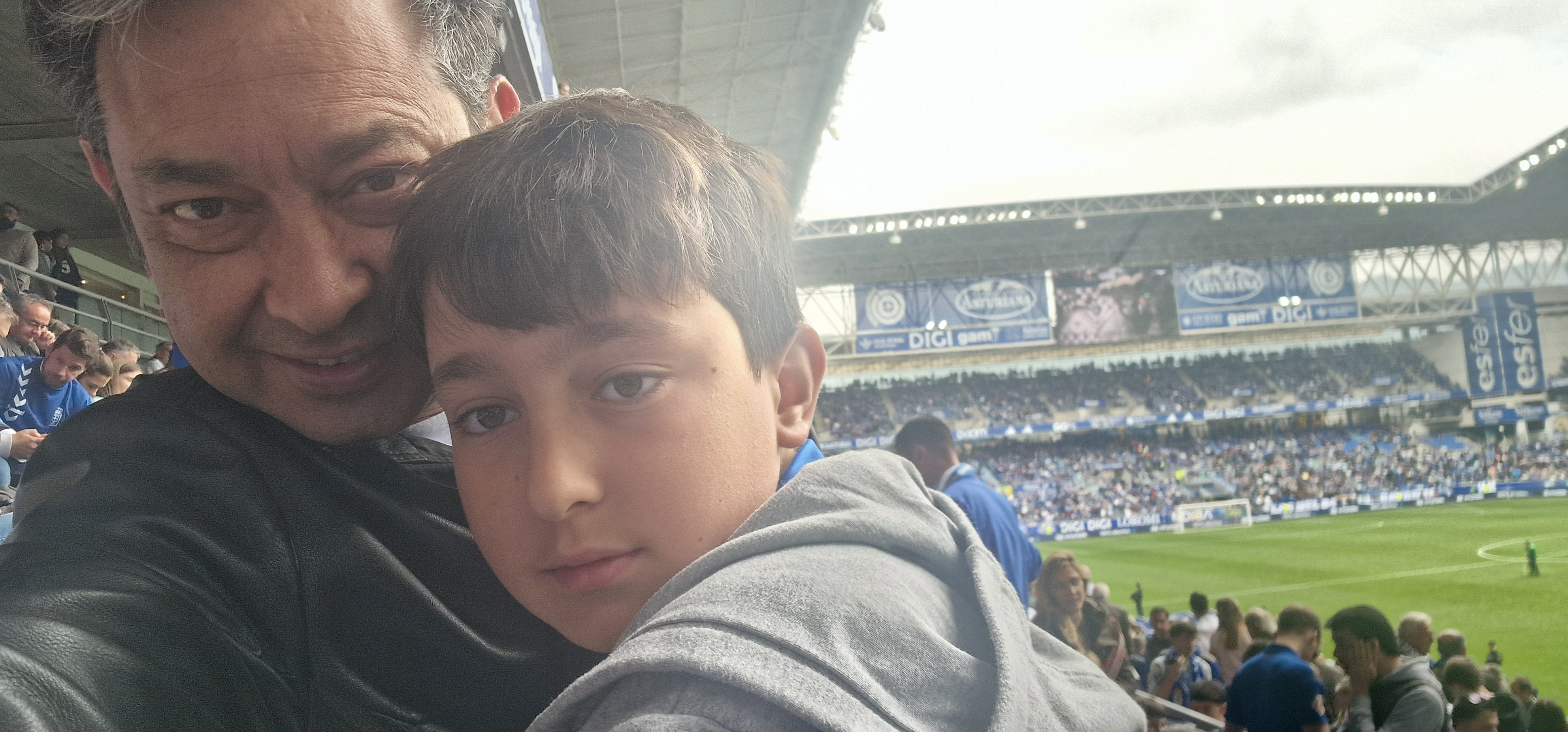 Real Oviedo con el padre